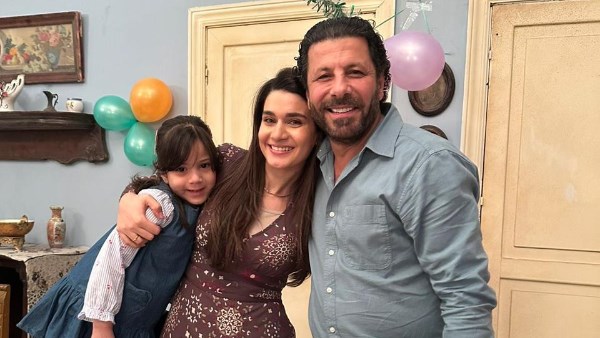 لبنى عزت زوجة إياد نصار في مسلسل "أصحاب الأرض".. والعمل يتصدر الترند