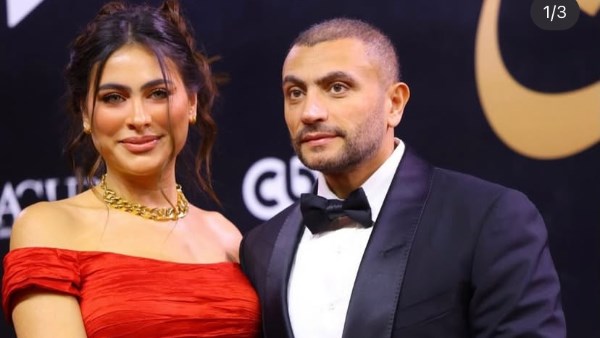 هاجر احمد وزوجها 