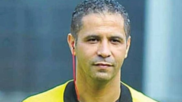 الحكم الدولي محمود عاشور