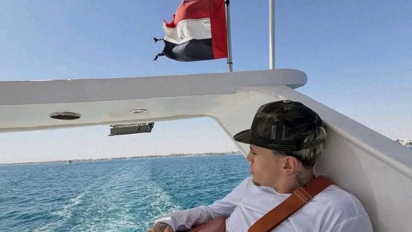 نجم تشيلسي يقضي عطلته في مصر