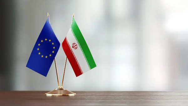 مسؤول سابق بالناتو: لا فرص لقيام الاتحاد الأوروبي بدور الوساطة بين إيران وأمريكا