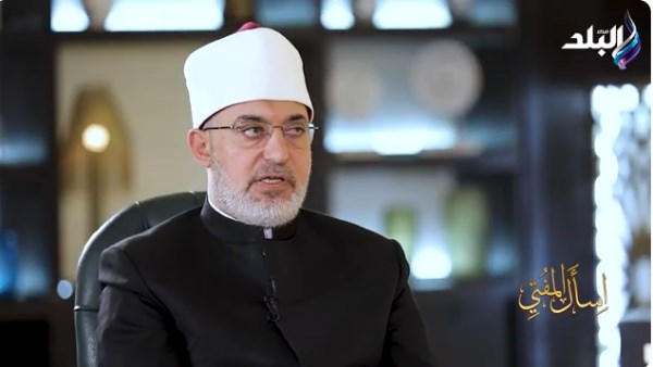 الدكتور نظير عياد