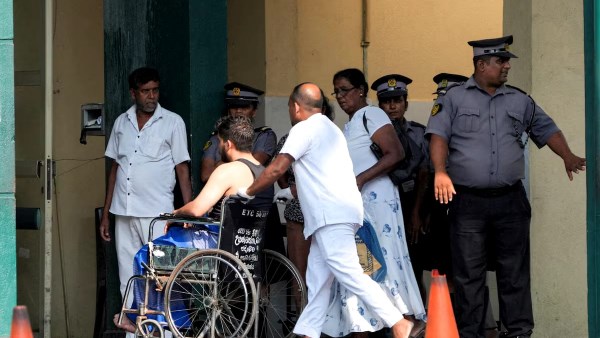 السلطات السريلانكية تعلن تعافي بحارة إيرانيين بعد هجوم غواصة أمريكية