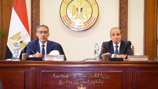 وزير الخارجية و وزير الدولة للإعلام 