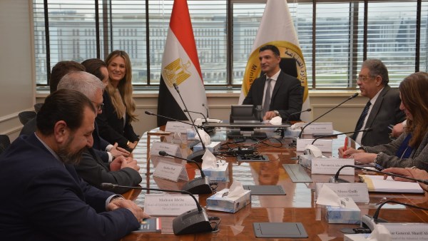 وزير الصناعة