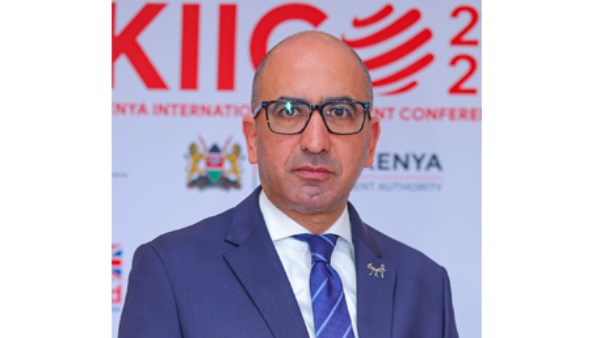 حاتم يسري سفير مصر في كينيا