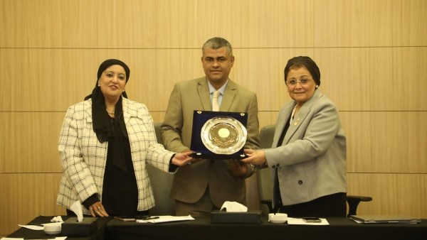 الدكتورة عبلة الألفي