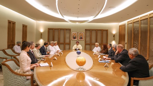 مشاورات في سلطنة عمان بشأن الحرب في المنطقة