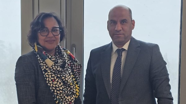 وزير العمل ومديرة إدارة المعايير بالعمل الدولية