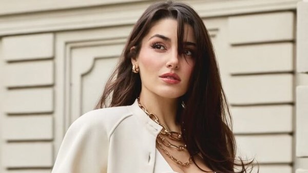 الممثلة التركية هاندا أرتشيل