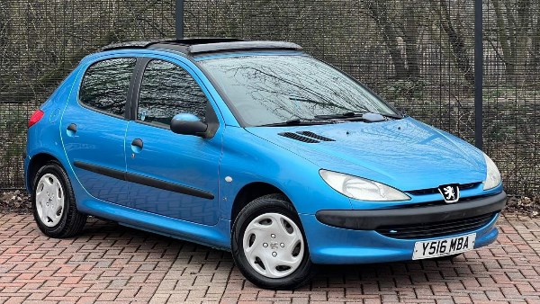 بيجو 206 موديل 2001