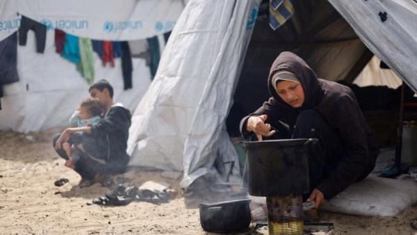 أوضاع قاسية تعيشها نساء فلسطين 