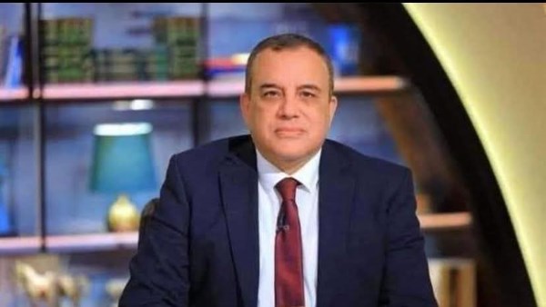 الكاتب الصحفي عزت إبراهيم رئيس تحرير الأهرام ويكلي 