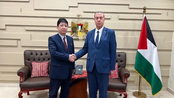 دياب اللوح يستقبل القائم بأعمال سفارة جمهورية كوريا