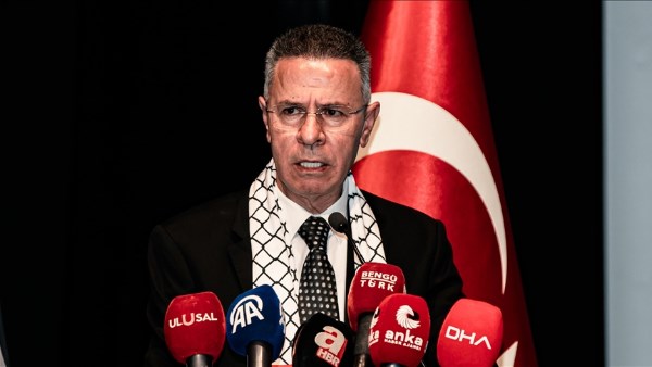 السفير الدكتور فائد مصطفى