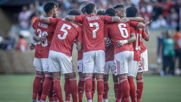 الأهلي يحفز لاعبيه بمكافآت خاصة للتتويج بالدوري 