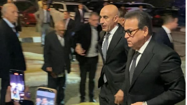 عزاء والدة علاء فاروق، وزير الزراعة