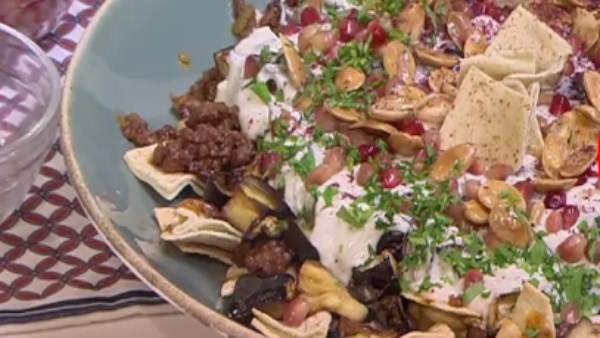  طريقة عمل فتة باذنجان بالرمان