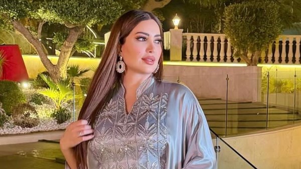 نسرين طافش تستعرض أناقتها بقفطان رمضان.. شاهد