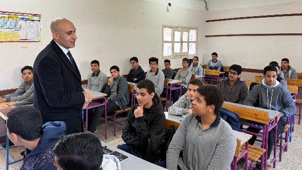 جولة وزير التربية والتعليم اليوم