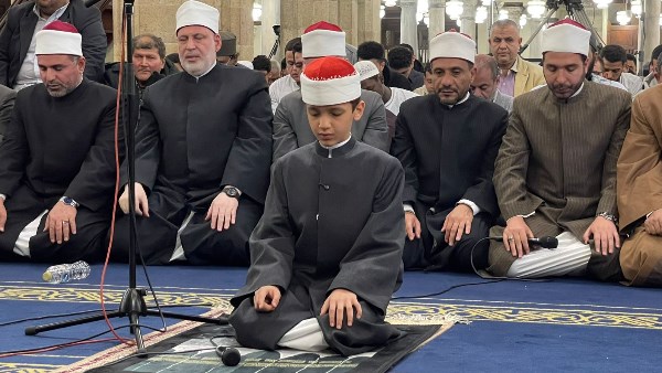 الطالب عمر علي 