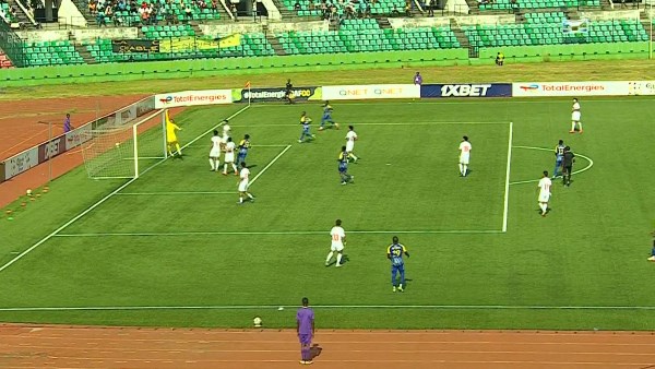 صورة من اللقاء