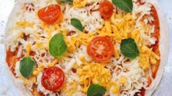 بيتزا التورتيلا السريعة 