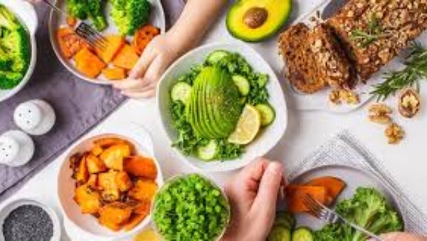 أكلات ترفع المناعة في الشتاء بشكل طبيعي  