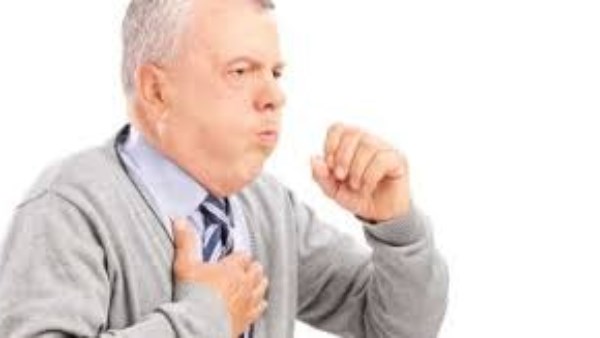 مرض يهدد حياة كبار السن اعرف طرق العلاج والوقاية 