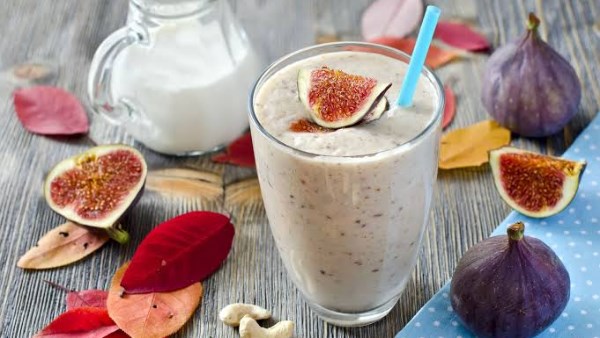عصير التين باللبن 