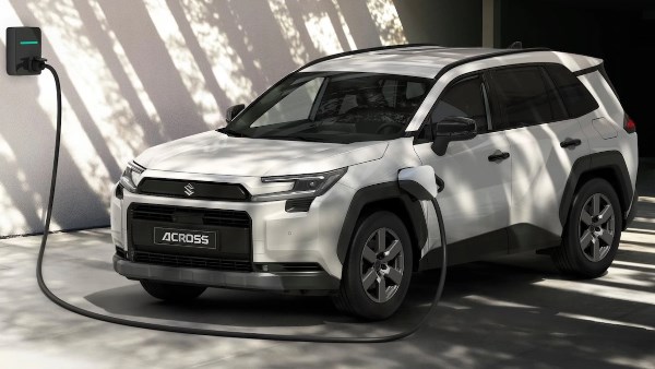 سوزوكي اكروس 2026