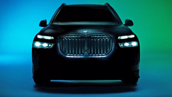 ألبينا  BMW X7