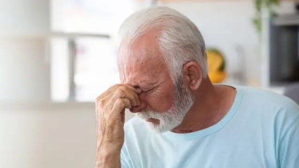 6 خطوات لتخفيف الصداع في رمضان وتقليل تكراره