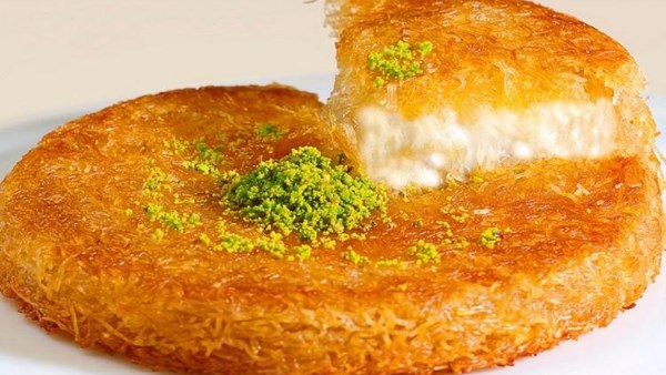 ..طريقة عمل الكنافة بالقشطة خطوة بخطوة