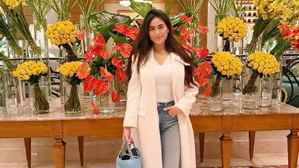 .هاجر احمد تخطف الانظار بإطلالة كاجوال