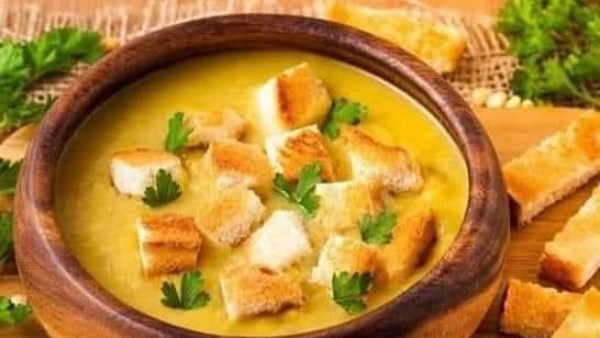 طريقة عمل شوربة العدس لتدفئة الجسم مع موجة البرد القارص