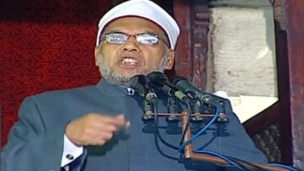 خطيب الجامع الأزهر: الله أرسل الرسل بشرائع السلام لتعيش المجتمعات آمنة مطمئنة