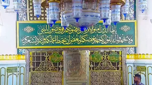 بث مباشر.. شعائر صلاة الجمعة من الحرمين الشريفين