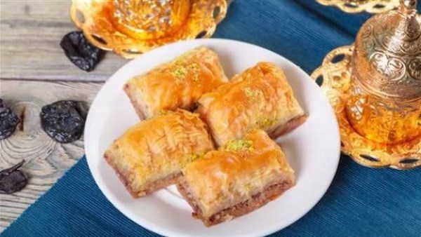 طريقة عمل الجلاش بالكاسترد 