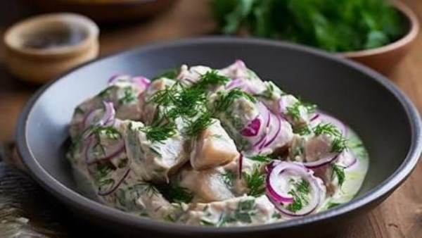 طريقة عمل سلاطة الرنجة 