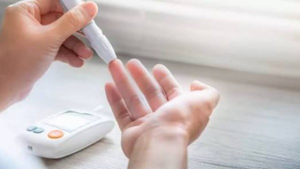 أطعمة تساعد على رفع سكر الدم بسرعة