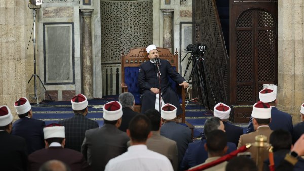 درس التراويح من الجامع الأزهر