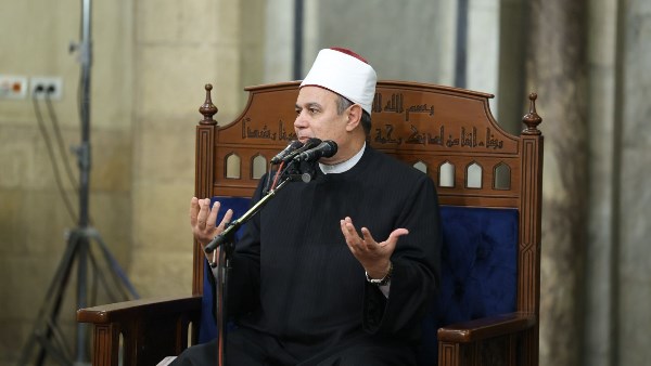 الدكتور عبد المنعم فؤاد