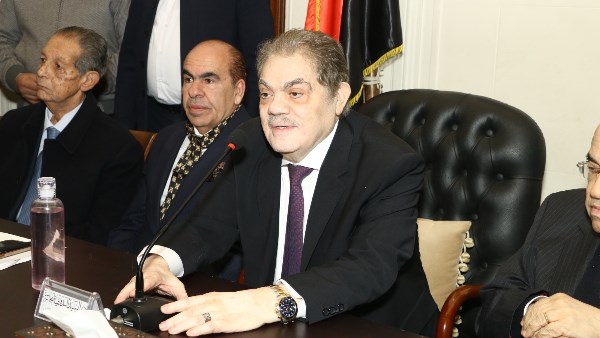 الدكتور السيد البدوي شحاته