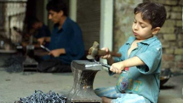  تشغيل الأطفال