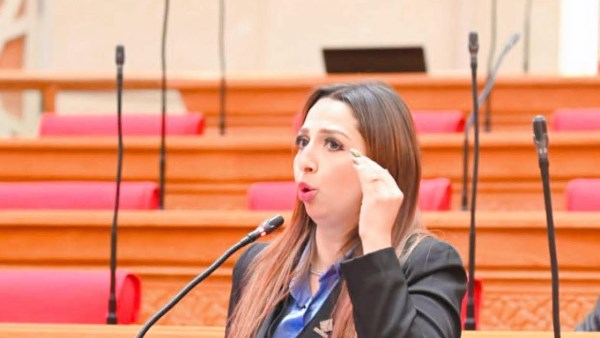 نشوى الشريف