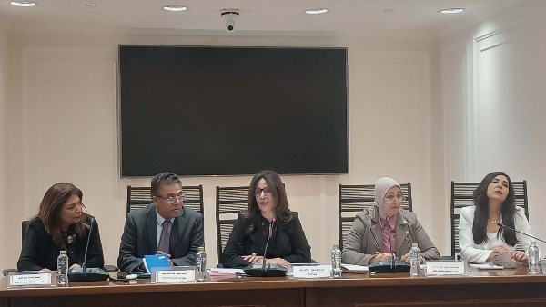 وزيرة الثقافة