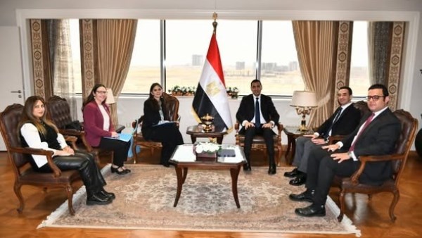 وزير الشباب والرياضة 