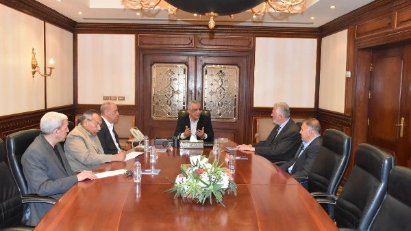 الدكتور مهندس صلاح سليمان جمبلاط وزير الدولة للإنتاج الحربي