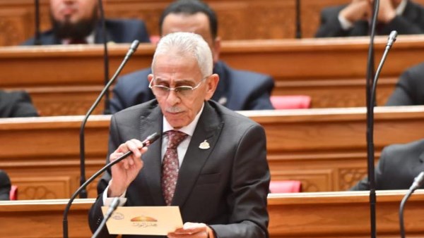  الدكتور نبيل العطار